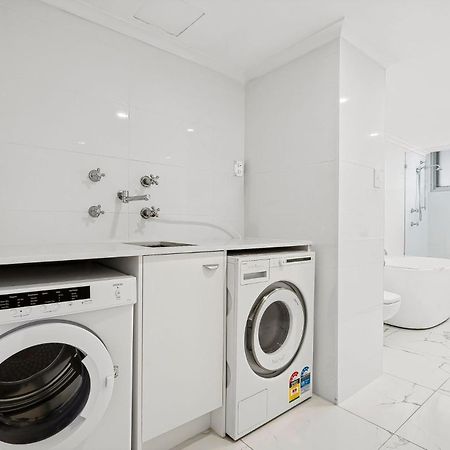 Peninsula Apartments Managed By Gchs Gold Coast Bagian luar foto