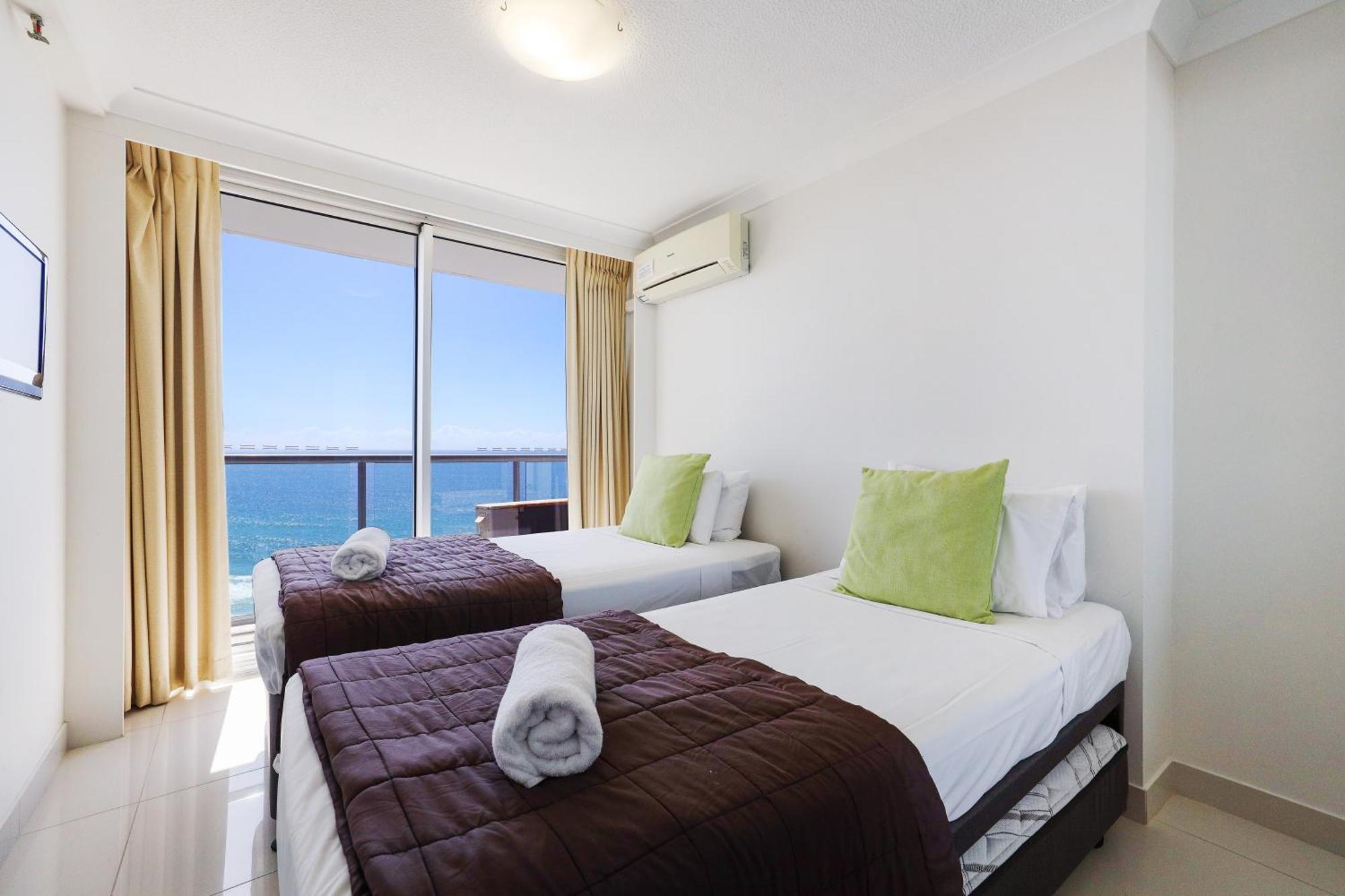 Peninsula Apartments Managed By Gchs Gold Coast Bagian luar foto