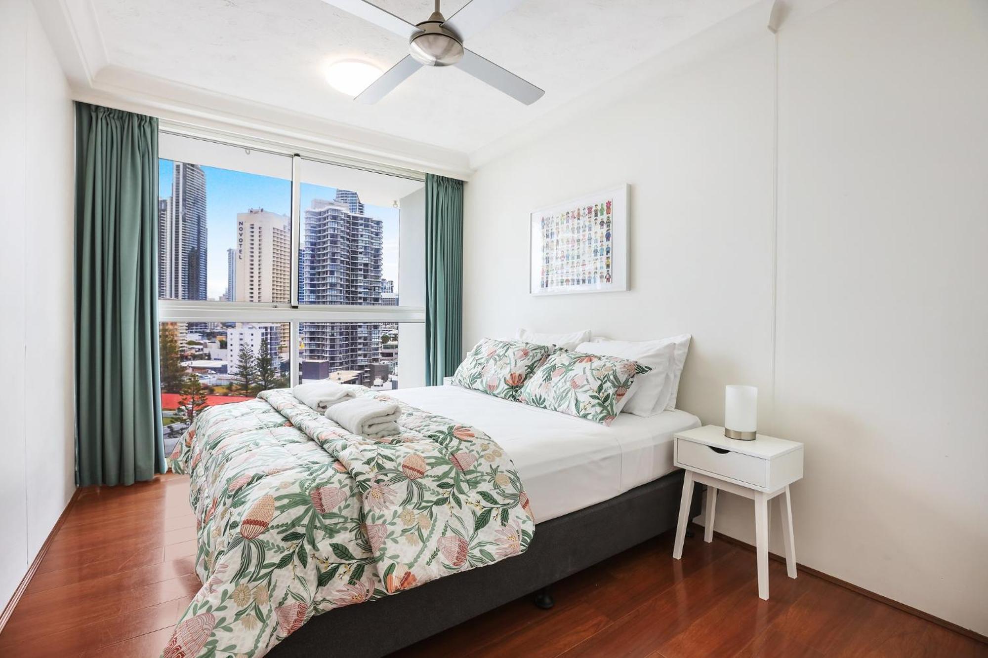Peninsula Apartments Managed By Gchs Gold Coast Bagian luar foto