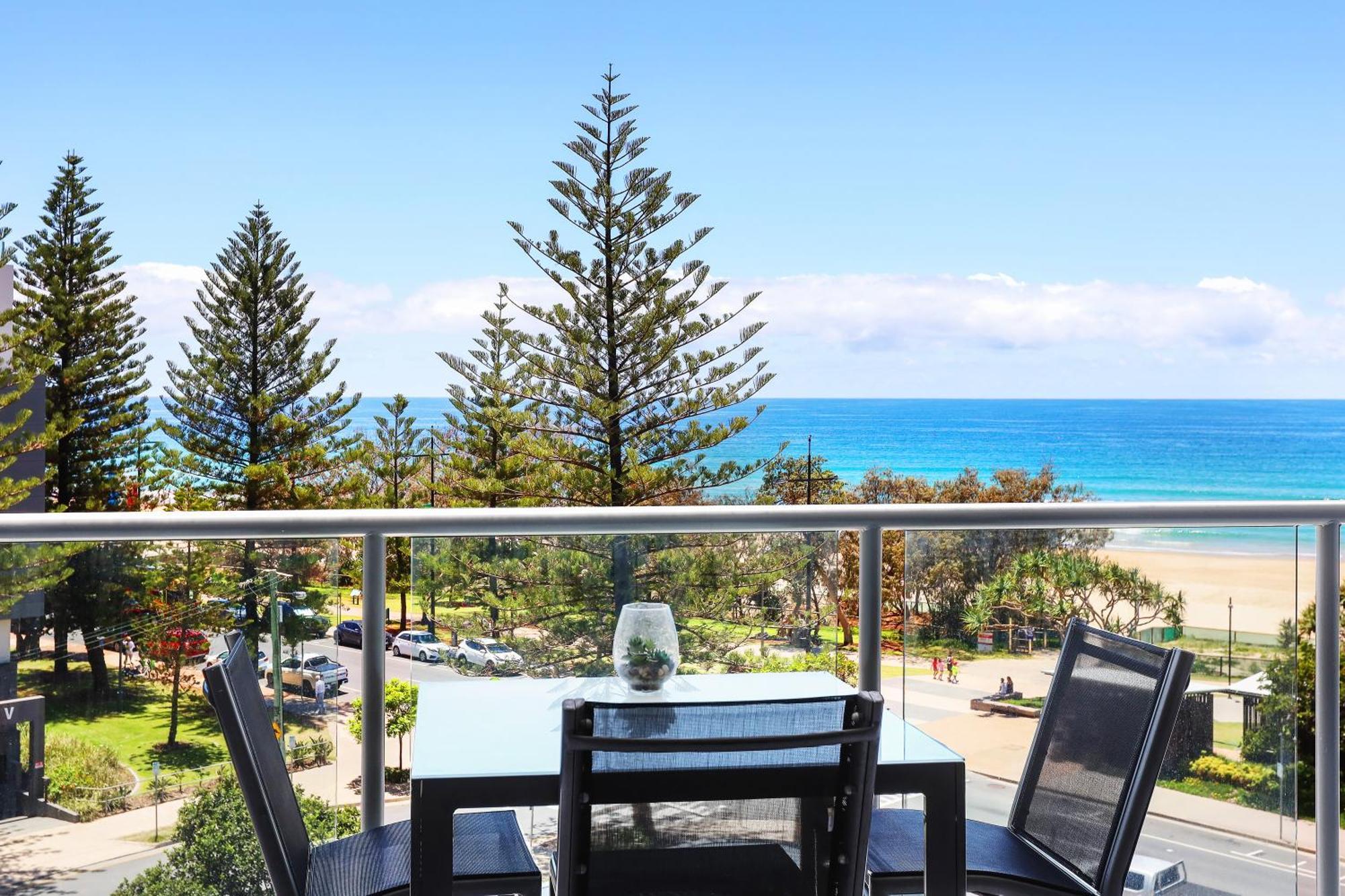 Peninsula Apartments Managed By Gchs Gold Coast Bagian luar foto